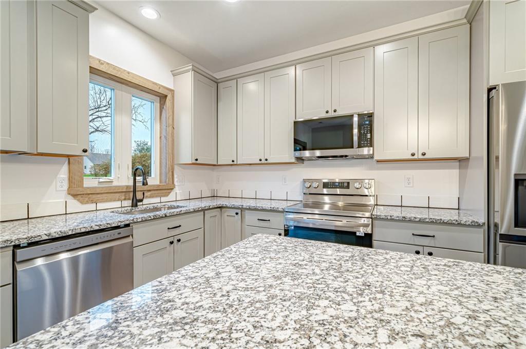 788 Blackhawk Road Beaver Falls, PA 15010 - Photo 9 of 28 Gallery Image 9