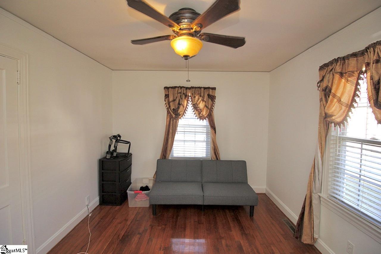 17 Springfield Avenue Greenville, SC 29611 - Photo 22 of 34