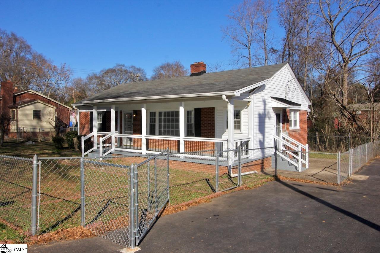 17 Springfield Avenue Greenville, SC 29611 - Photo 29 of 34