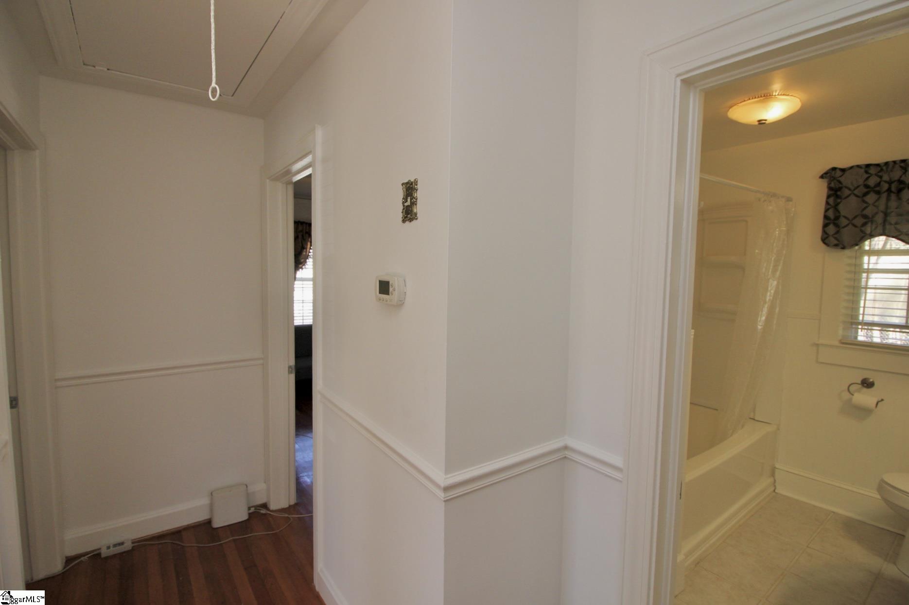 17 Springfield Avenue Greenville, SC 29611 - Photo 7 of 34