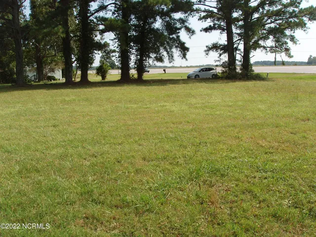 $200,000 | 1861 Caratoke Highway, Moyock, NC 27958