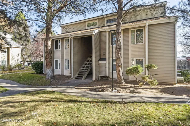 $240,000 | 2371 Roundhouse Road, Sparks, NV 89431