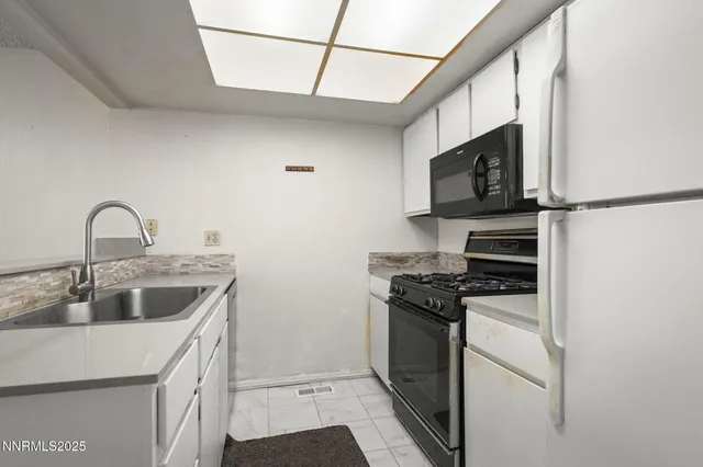 $240,000 | 2371 Roundhouse Road, Sparks, NV 89431