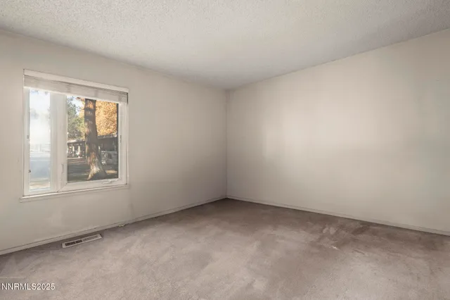 $240,000 | 2371 Roundhouse Road, Sparks, NV 89431