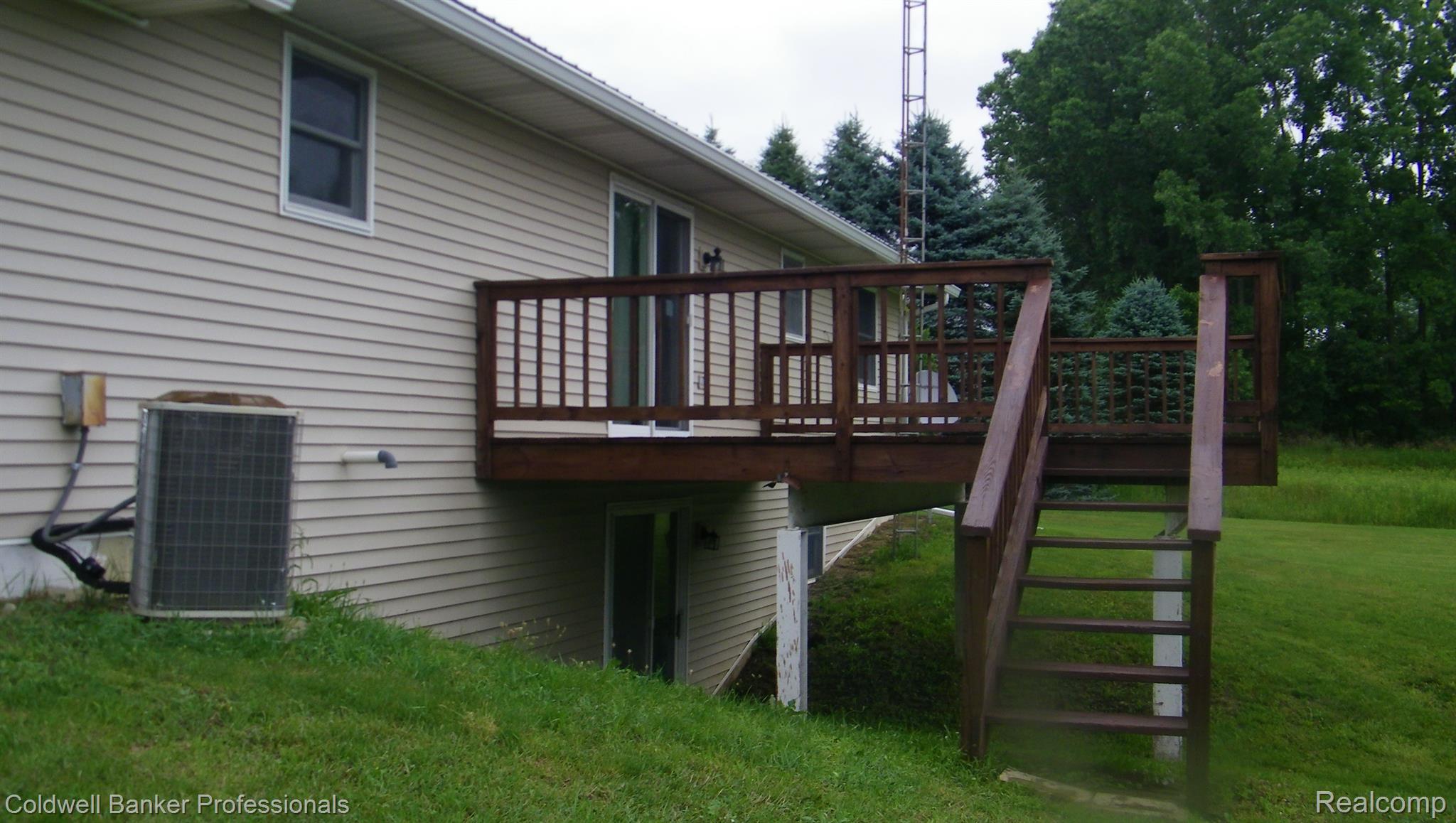 5234 East Burnside Road North Branch, MI 48461 - Photo 3 of 27 Gallery Image 3