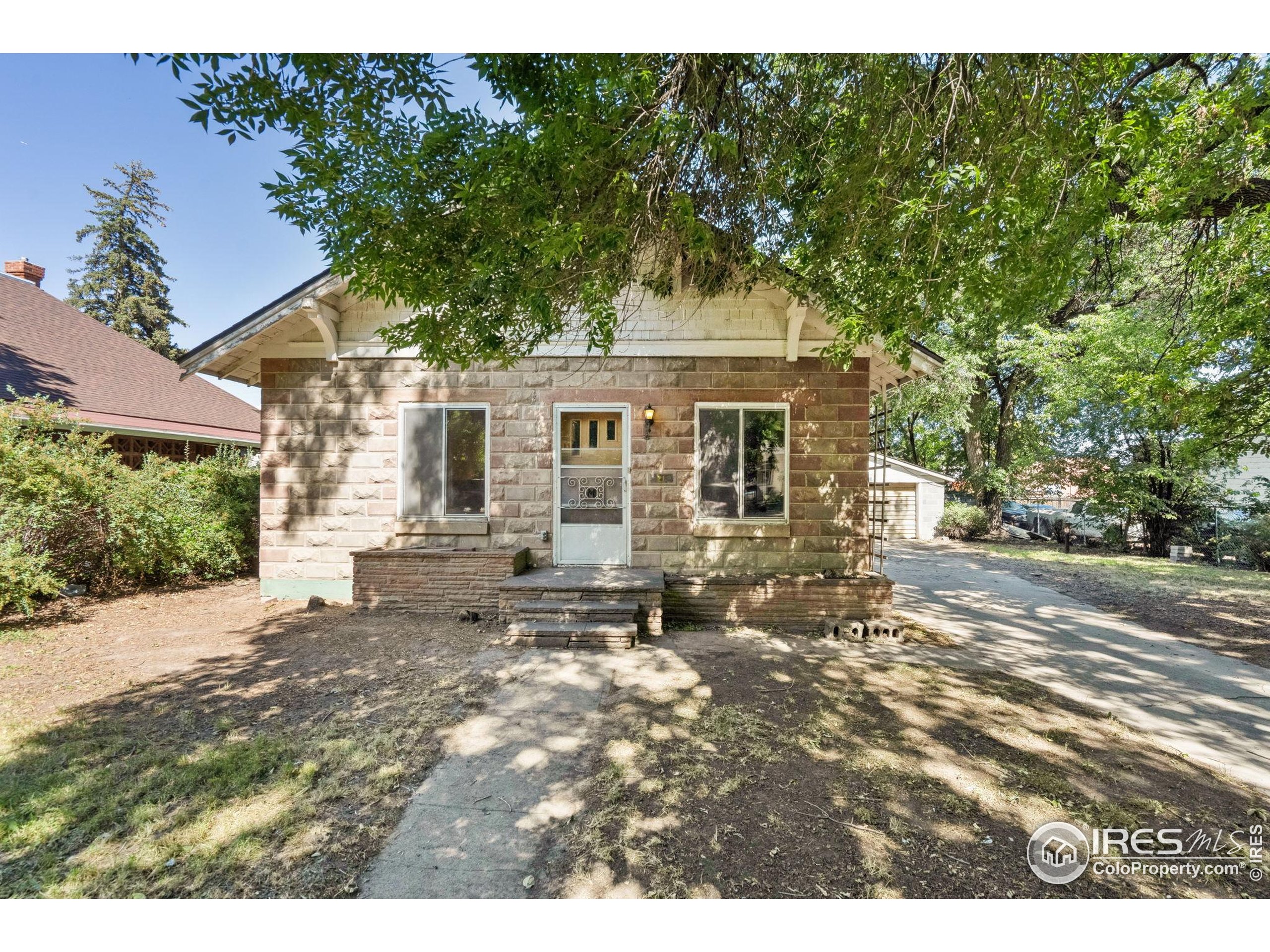 21 North Rutherford Avenue Johnstown, CO 80534 - Photo 1 of 25