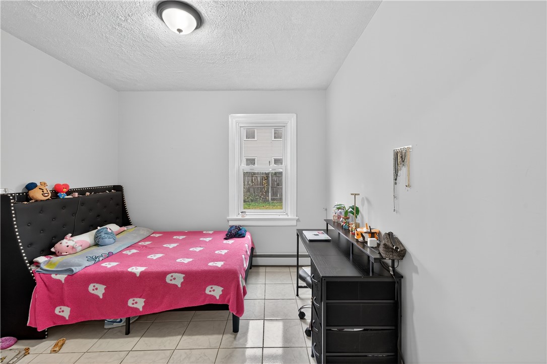 160 Magnolia Street Providence, RI 02909 - Photo 21 of 28