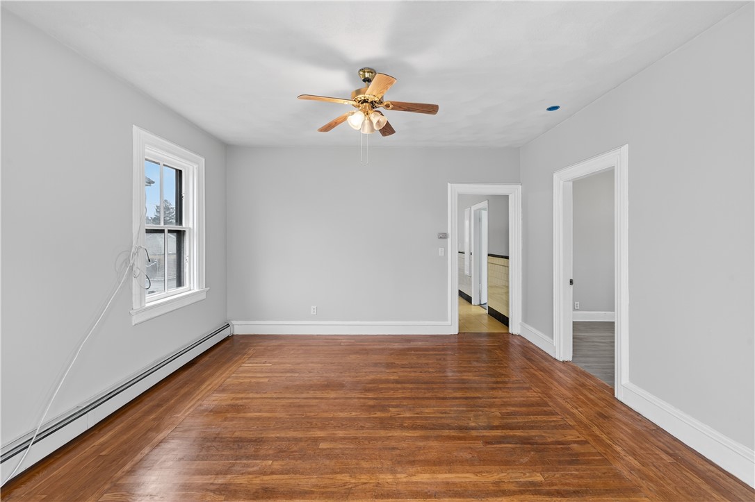 160 Magnolia Street Providence, RI 02909 - Photo 7 of 28