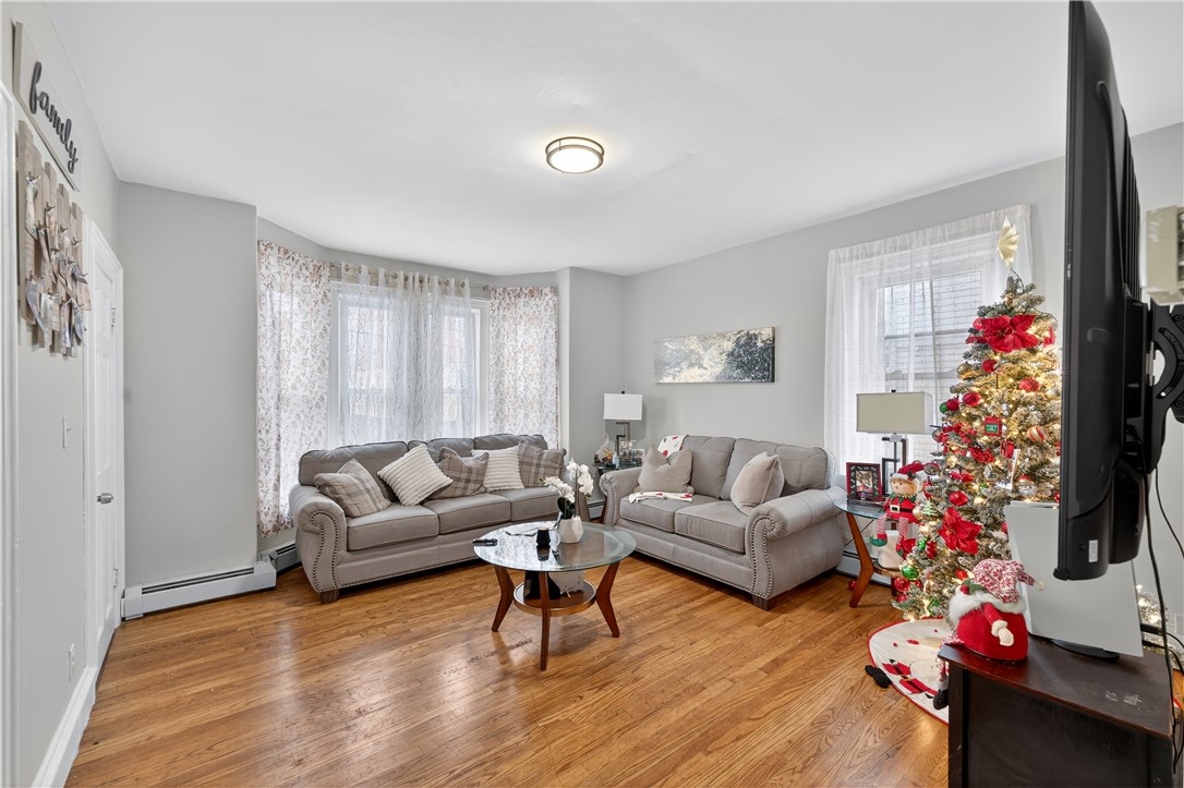 160 Magnolia Street Providence, RI 02909 - Photo 9 of 28