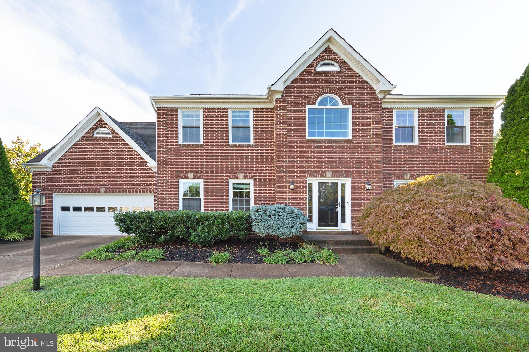2314 Hurlingham Lane Reston, VA 20191 - Photo 2 of 40 Welcome Home!
