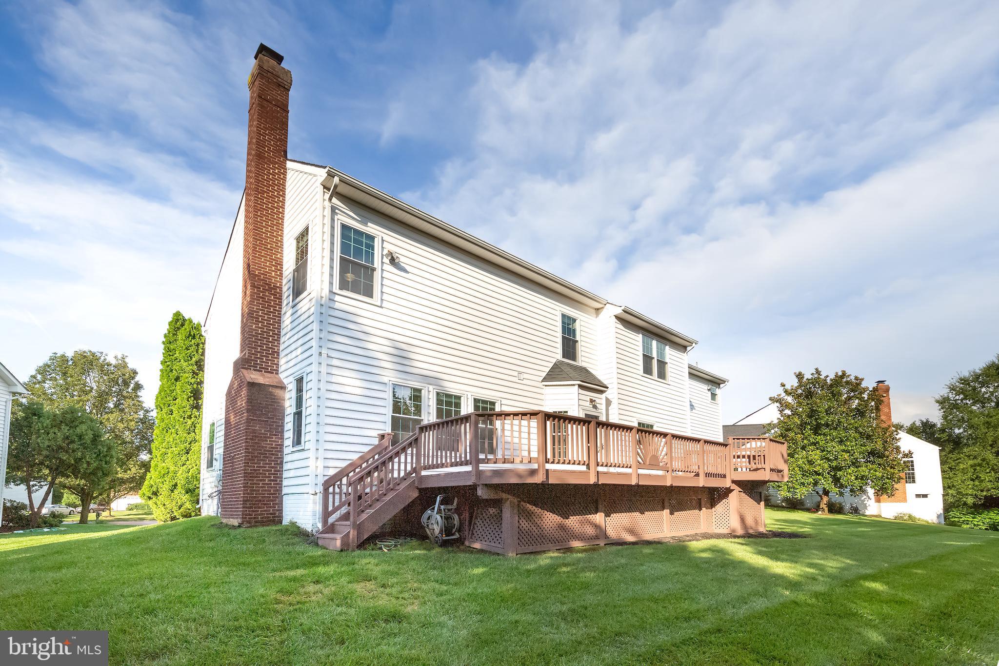 2314 Hurlingham Lane Reston, VA 20191 - Photo 37 of 40 Gallery Image 37