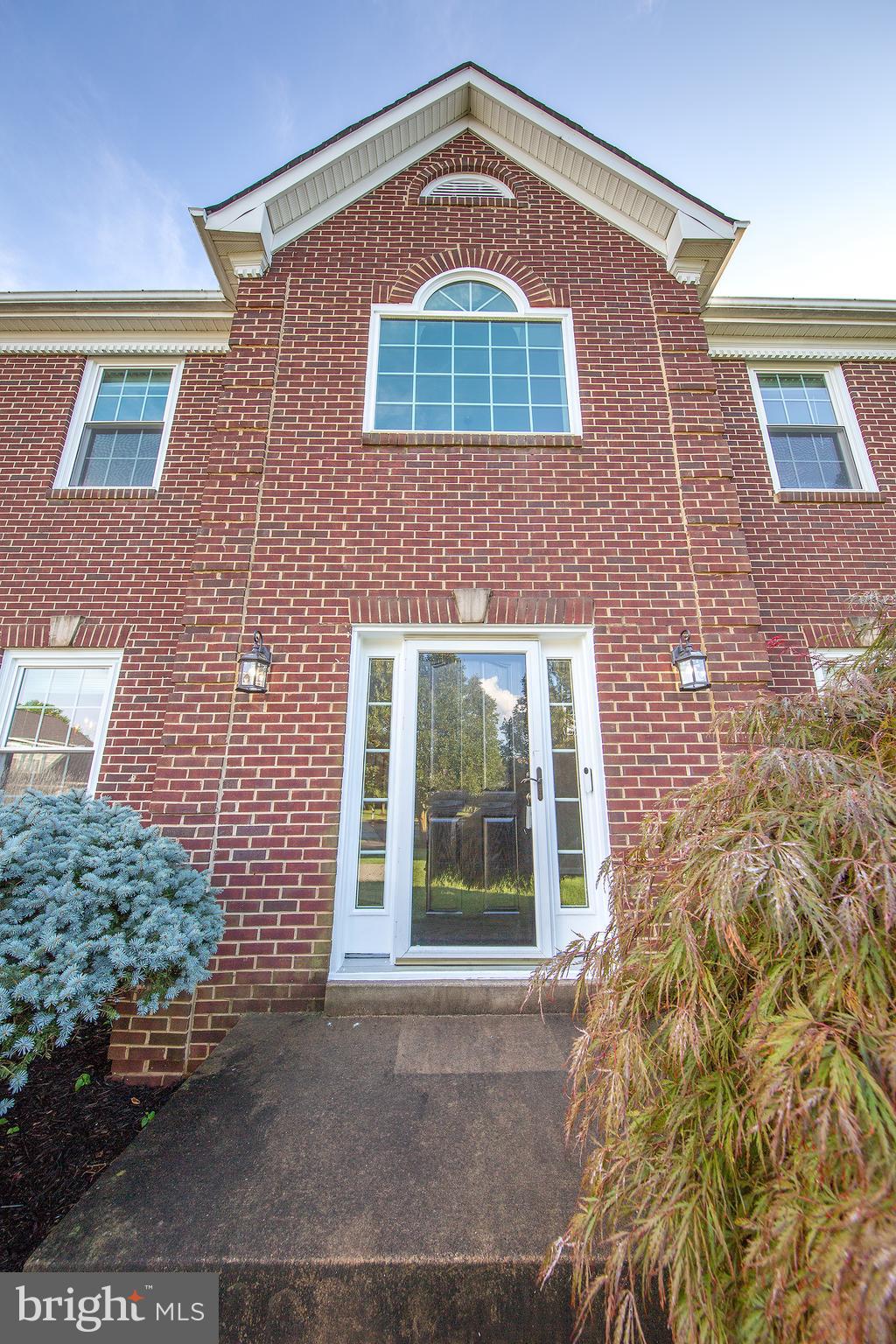 2314 Hurlingham Lane Reston, VA 20191 - Photo 39 of 40 Gallery Image 39