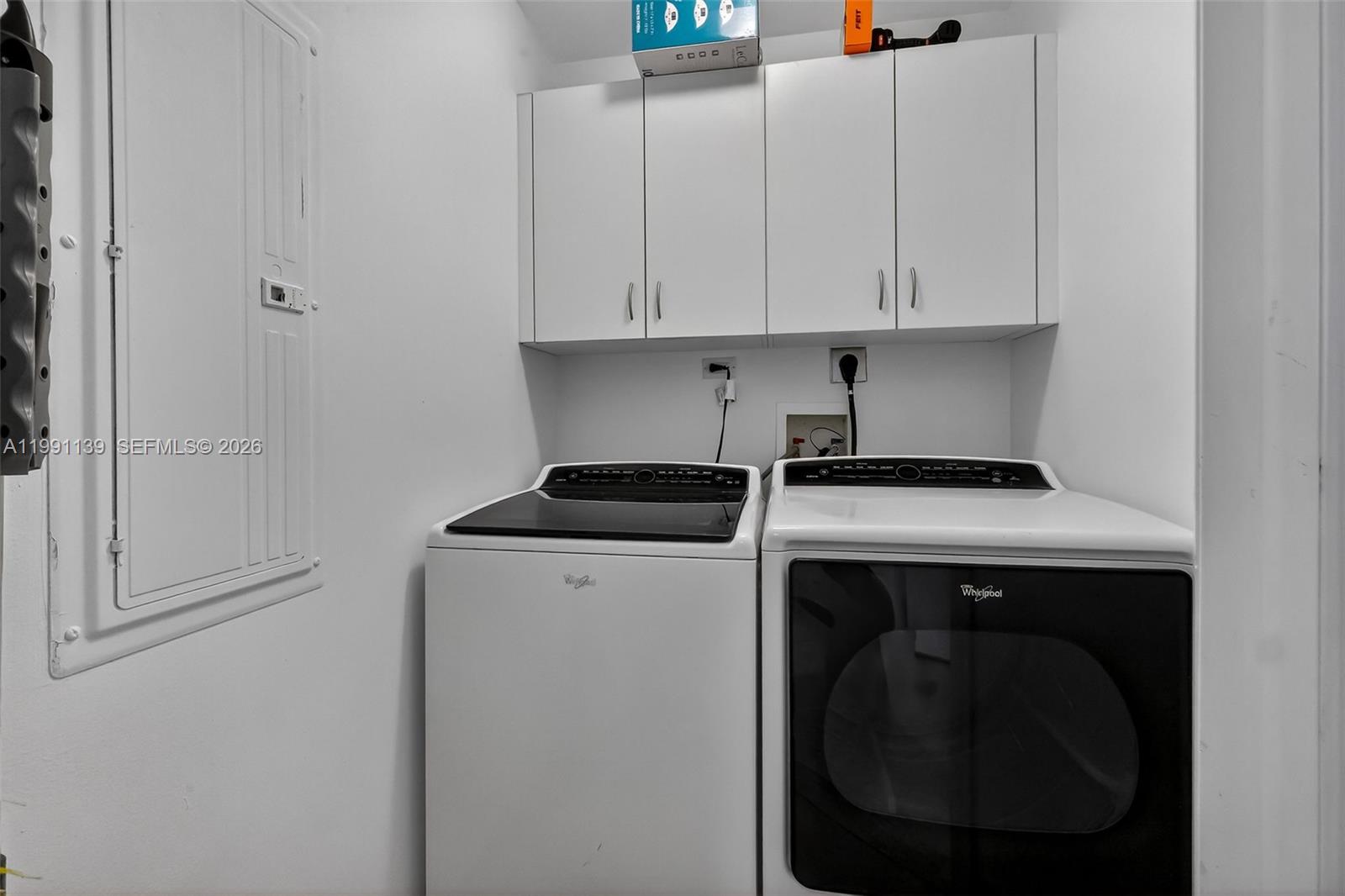 801 Brickell Key Boulevard, Unit 2502 Miami, FL 33131 - Photo 11 of 51