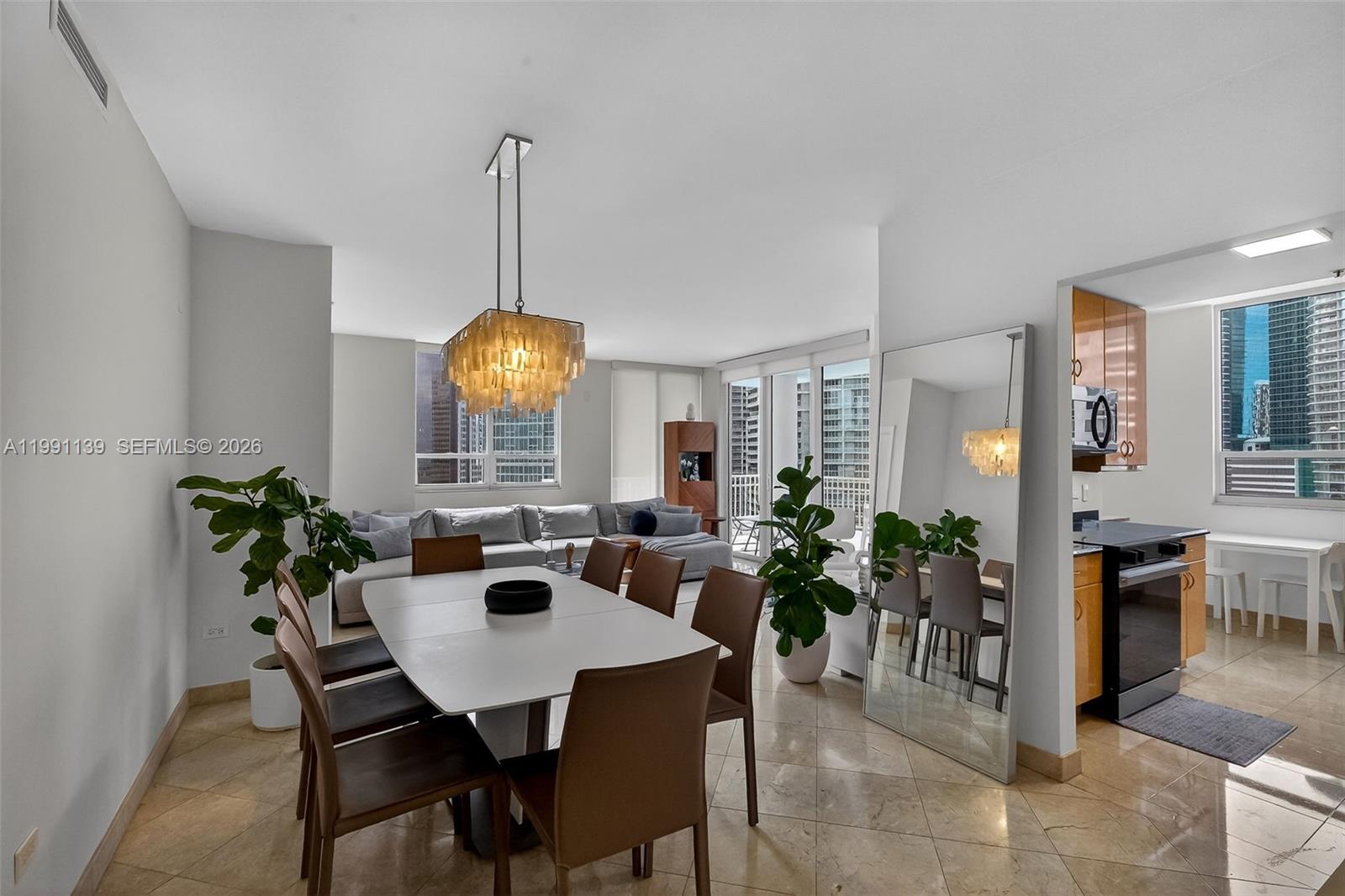 801 Brickell Key Boulevard, Unit 2502 Miami, FL 33131 - Photo 12 of 51