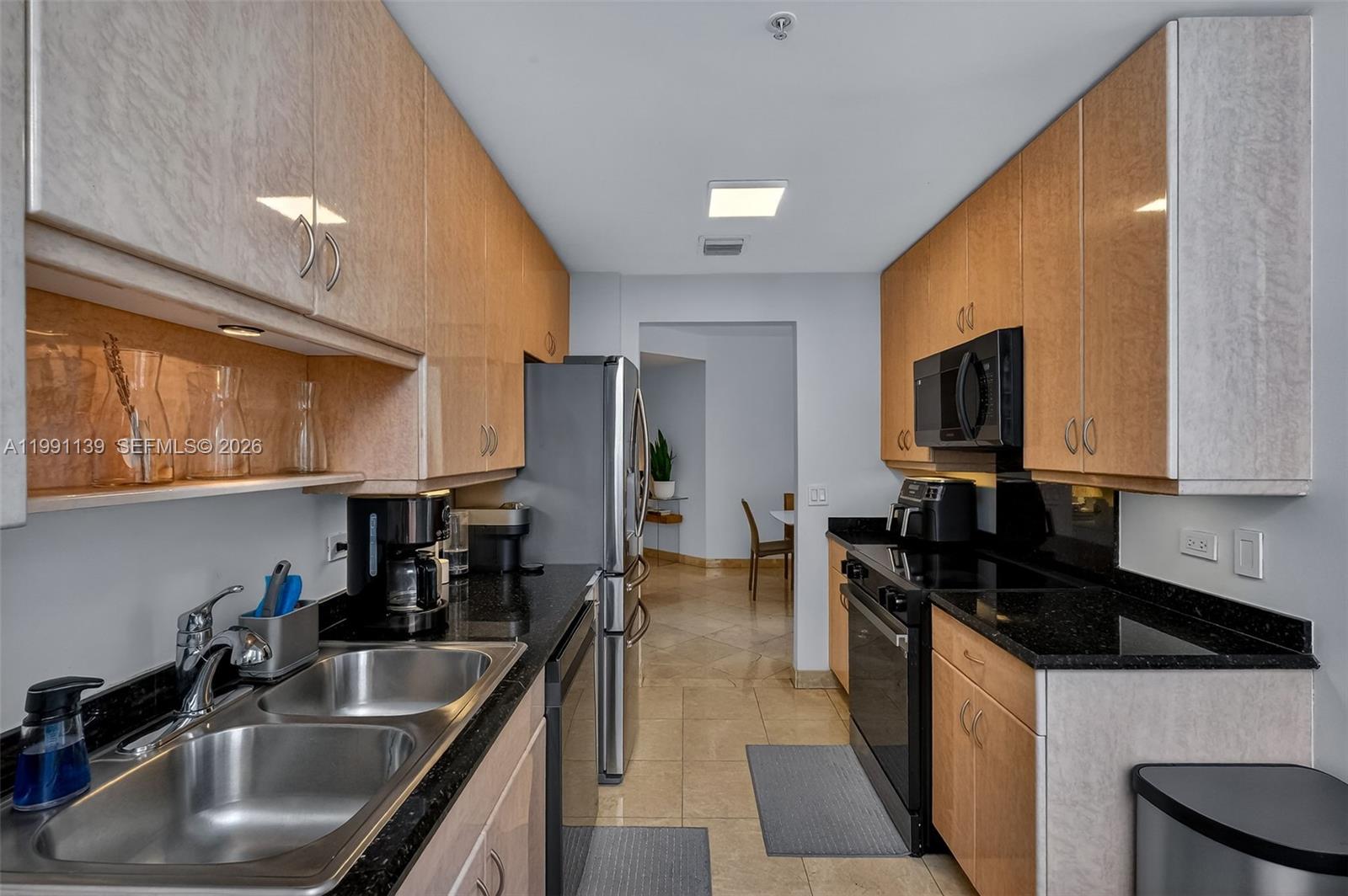 801 Brickell Key Boulevard, Unit 2502 Miami, FL 33131 - Photo 15 of 51