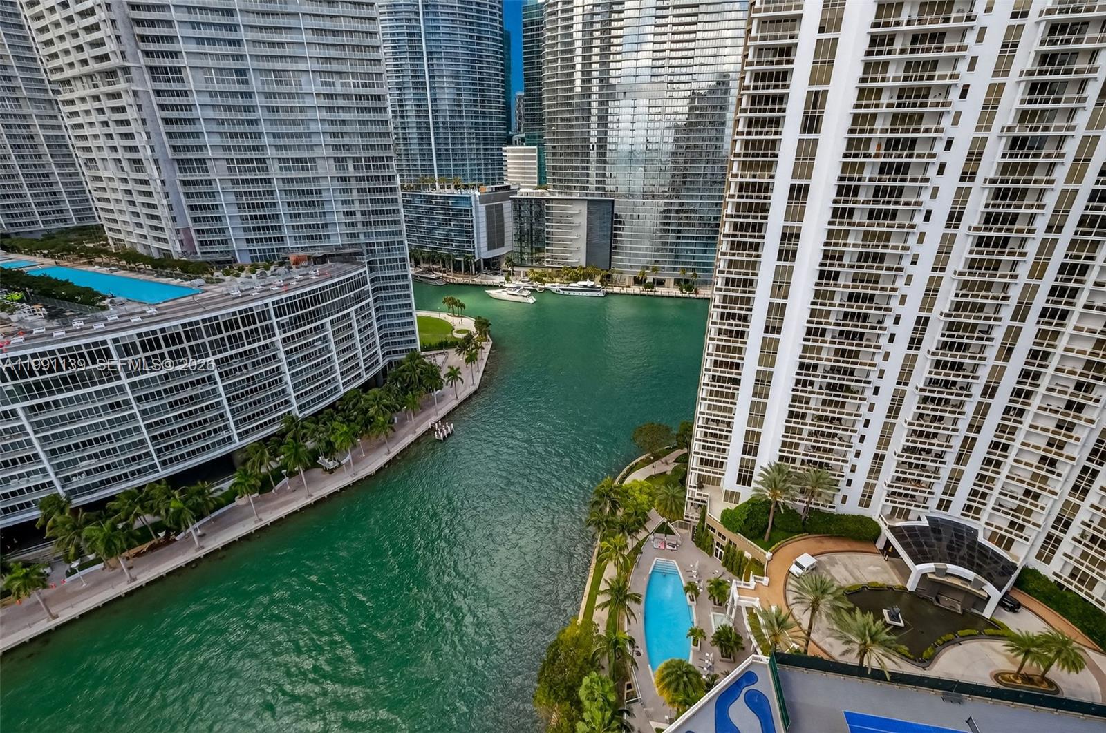 801 Brickell Key Boulevard, Unit 2502 Miami, FL 33131 - Photo 18 of 51