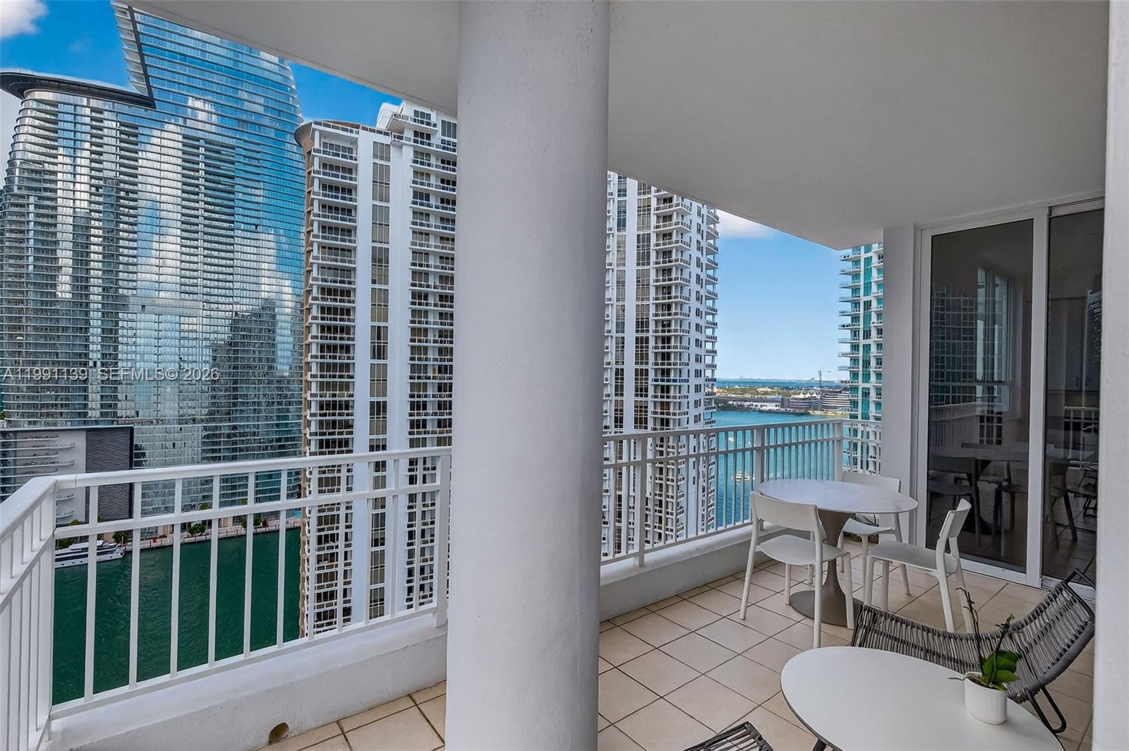 801 Brickell Key Boulevard, Unit 2502 Miami, FL 33131 - Photo 20 of 51