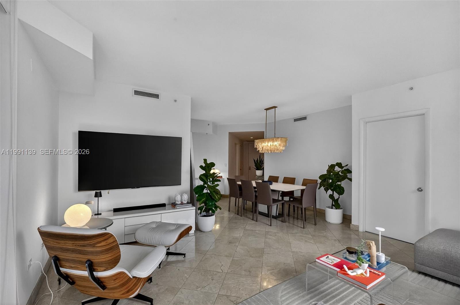 801 Brickell Key Boulevard, Unit 2502 Miami, FL 33131 - Photo 26 of 51