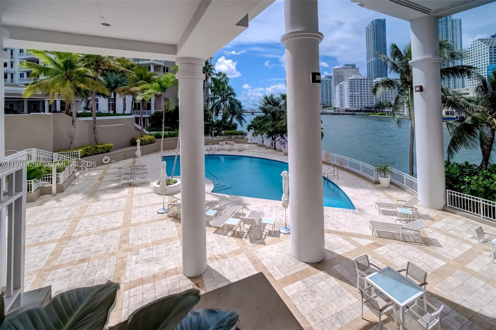 801 Brickell Key Boulevard, Unit 2502 Miami, FL 33131 - Photo 41 of 51