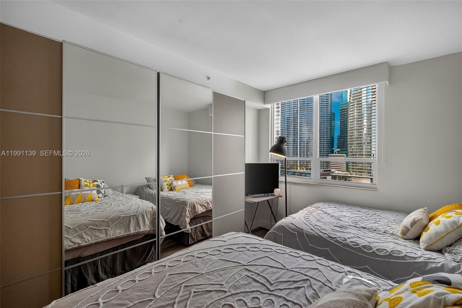801 Brickell Key Boulevard, Unit 2502 Miami, FL 33131 - Photo 8 of 51