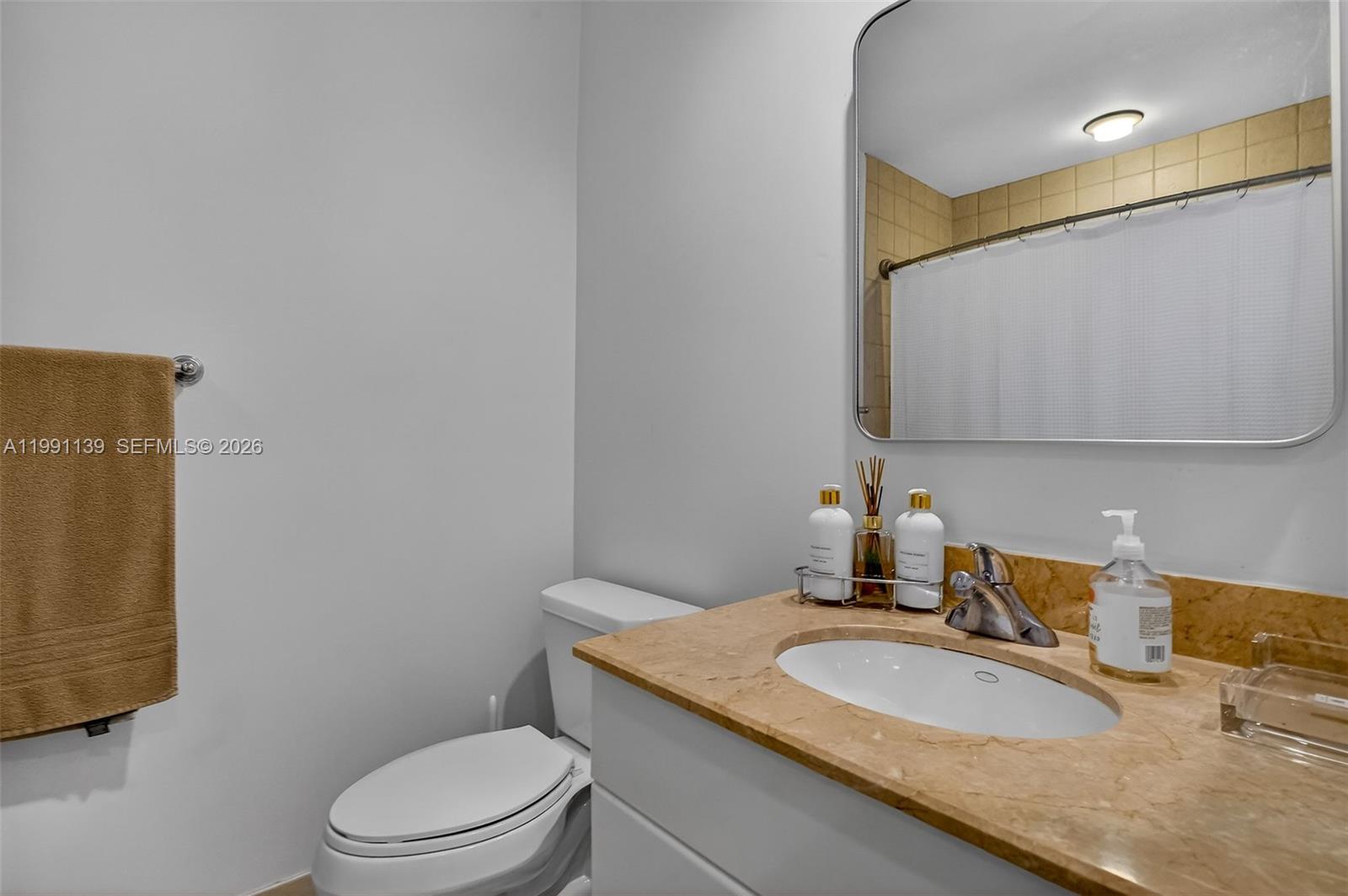 801 Brickell Key Boulevard, Unit 2502 Miami, FL 33131 - Photo 10 of 51