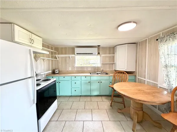 $1,325 | 5258 Ferguson Road, Liberty, NC 27298