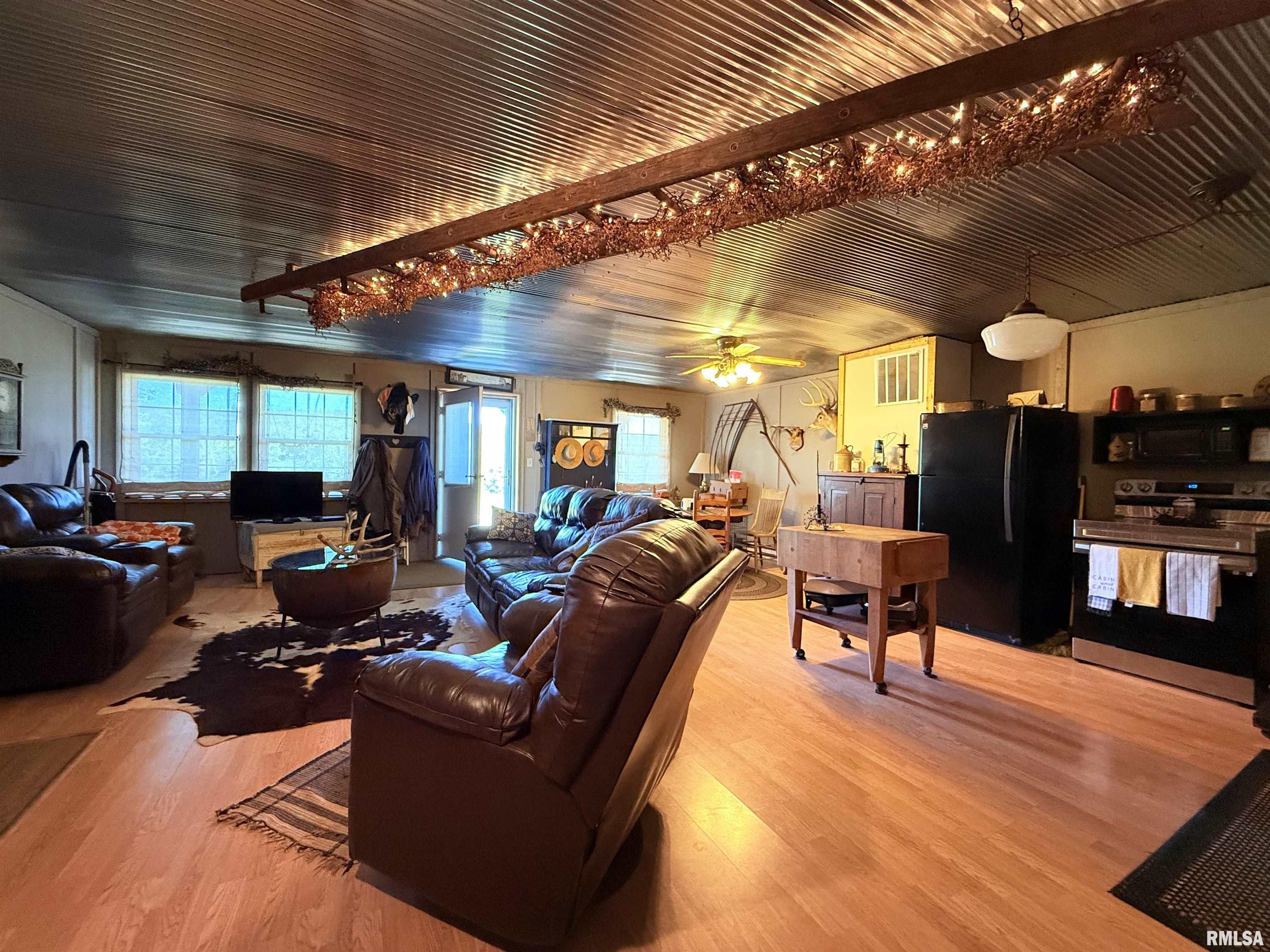 217 Cadiz Road Elizabethtown, IL 62931 - Photo 12 of 17