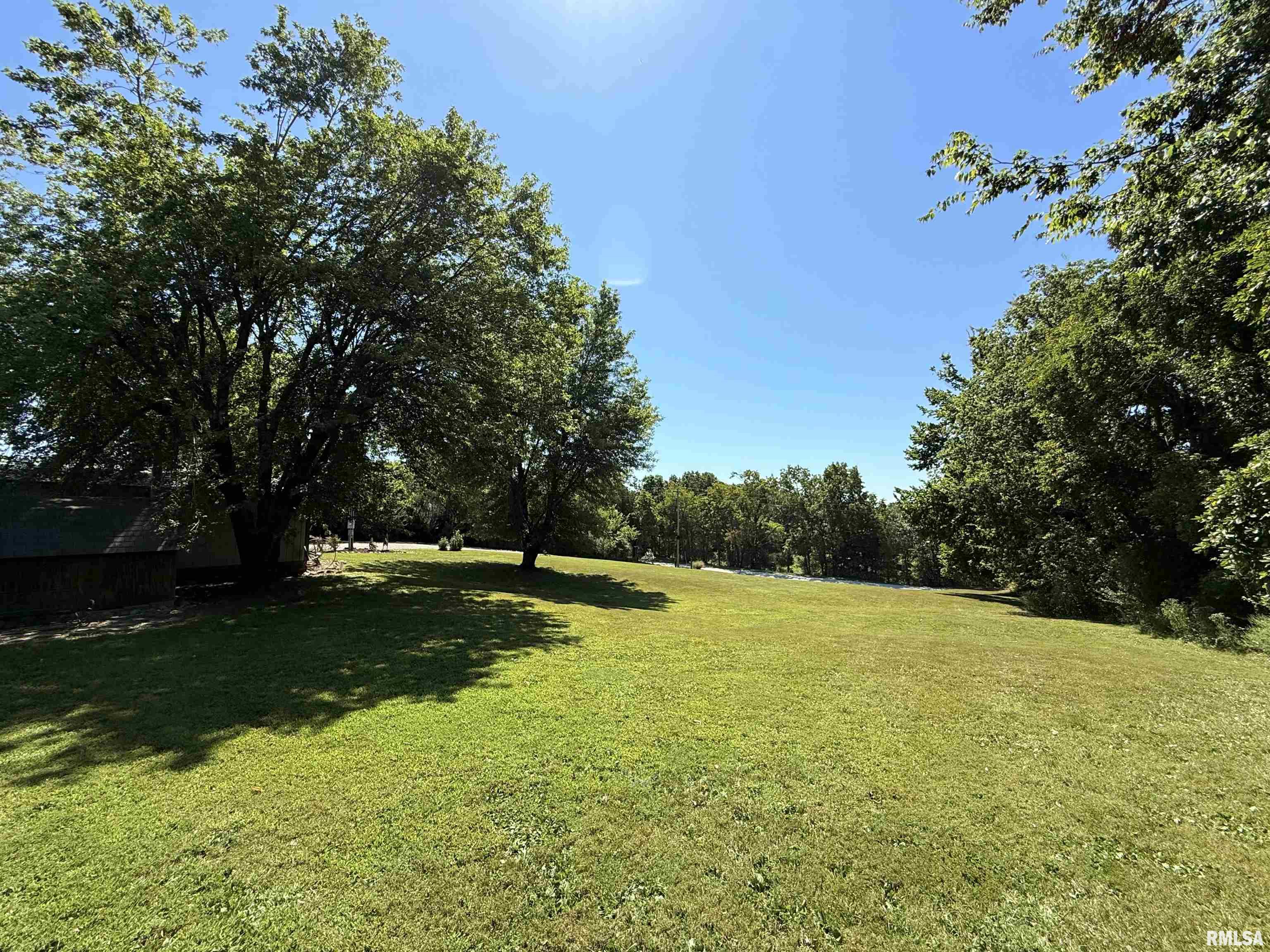 217 Cadiz Road Elizabethtown, IL 62931 - Photo 8 of 17