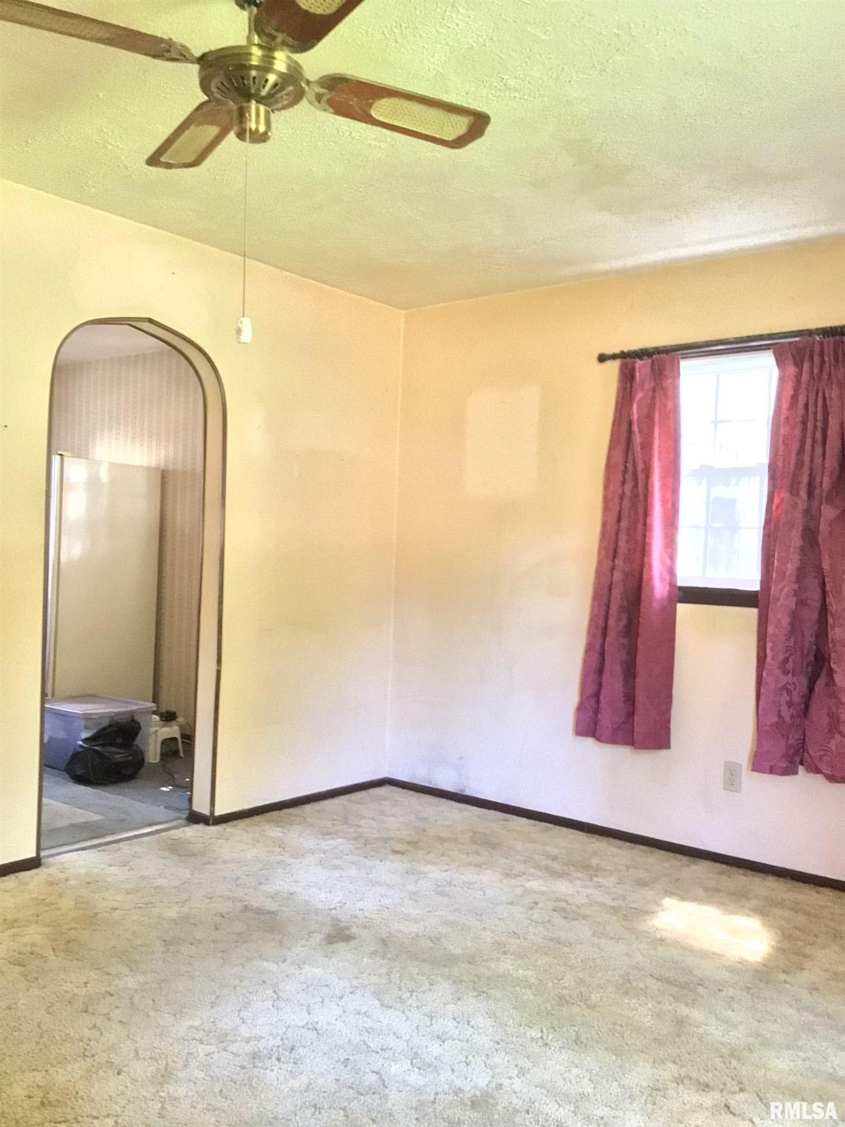 2804 Hoover Avenue Springfield, IL 62703 - Photo 7 of 16 Gallery Image 7