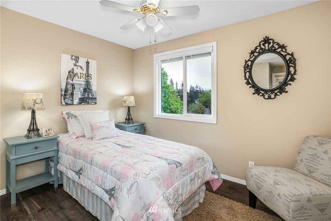 21808 8th Place West Bothell, WA 98021 - Photo 16 of 33