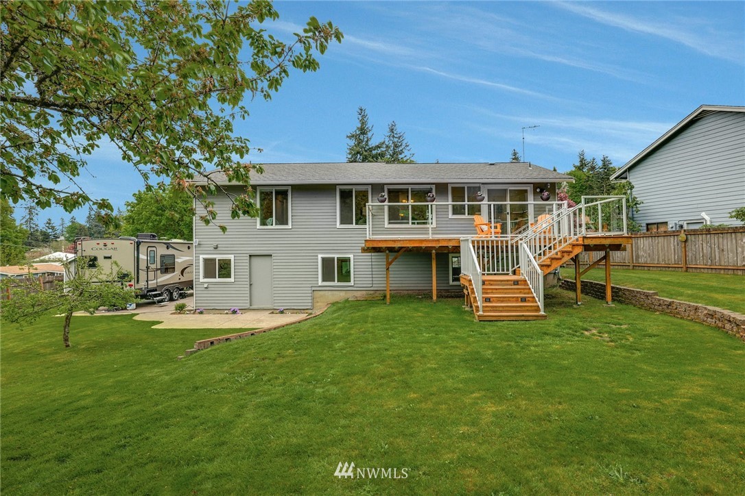 21808 8th Place West Bothell, WA 98021 - Photo 28 of 33