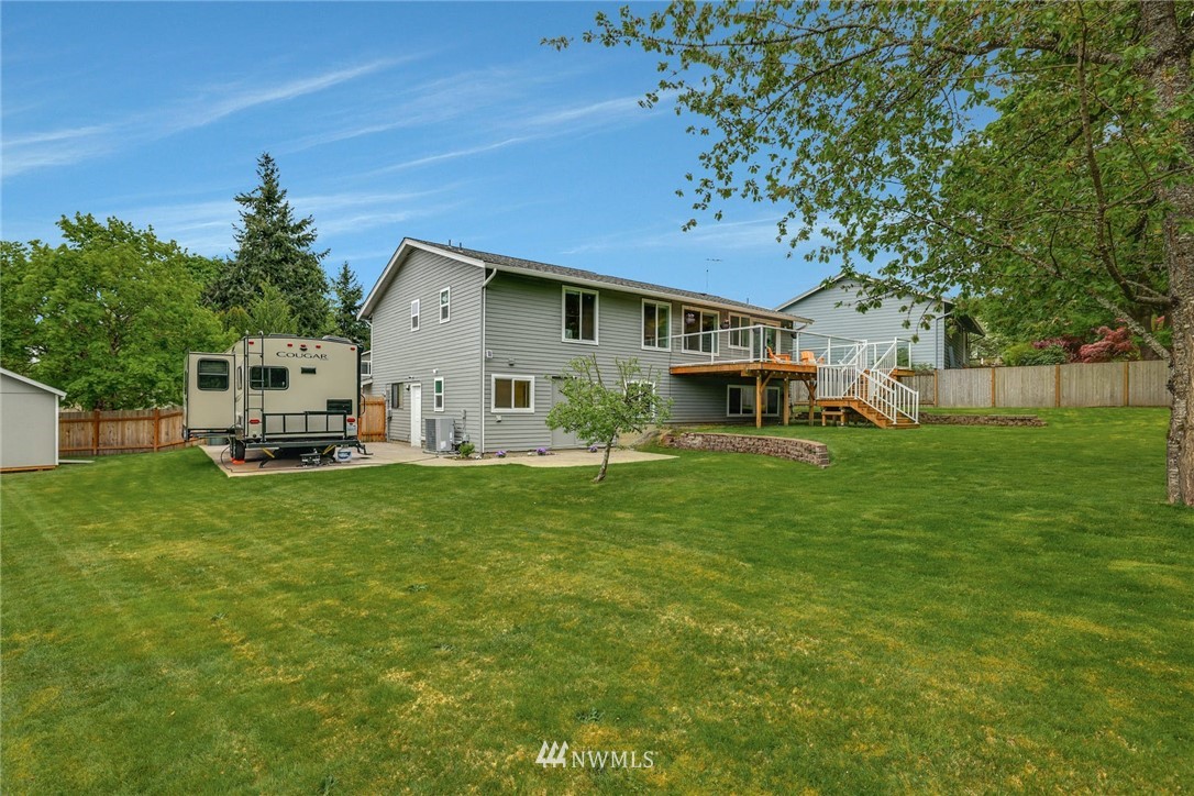 21808 8th Place West Bothell, WA 98021 - Photo 29 of 33
