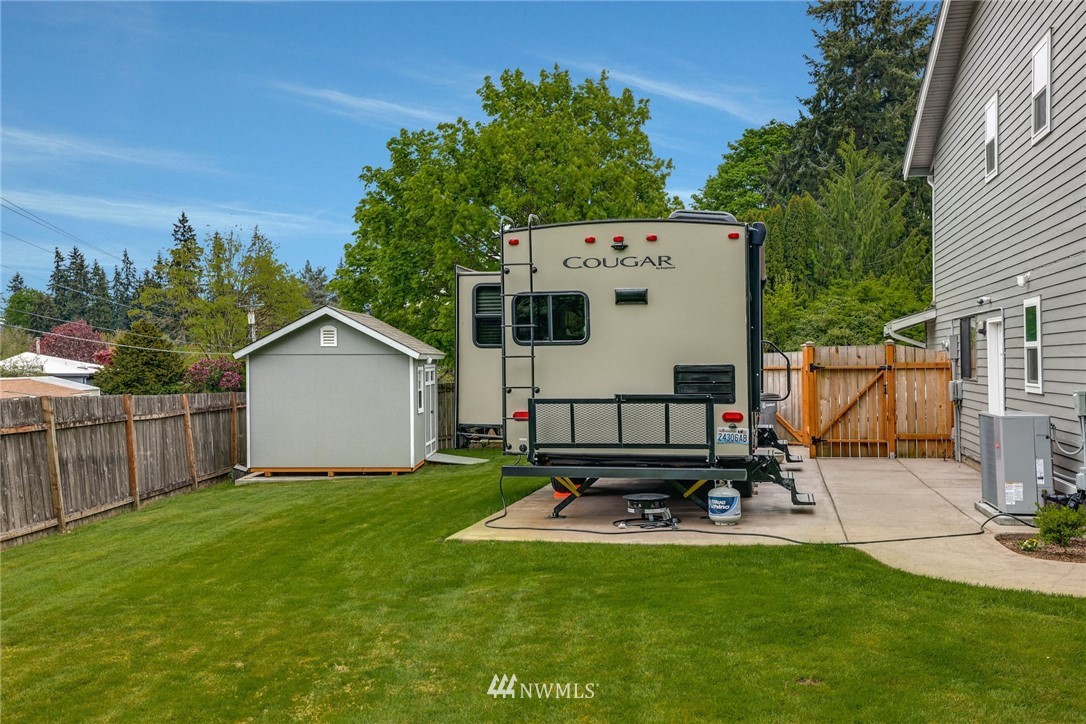 21808 8th Place West Bothell, WA 98021 - Photo 30 of 33