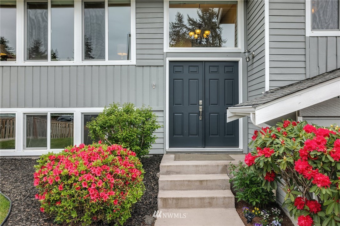 21808 8th Place West Bothell, WA 98021 - Photo 4 of 33