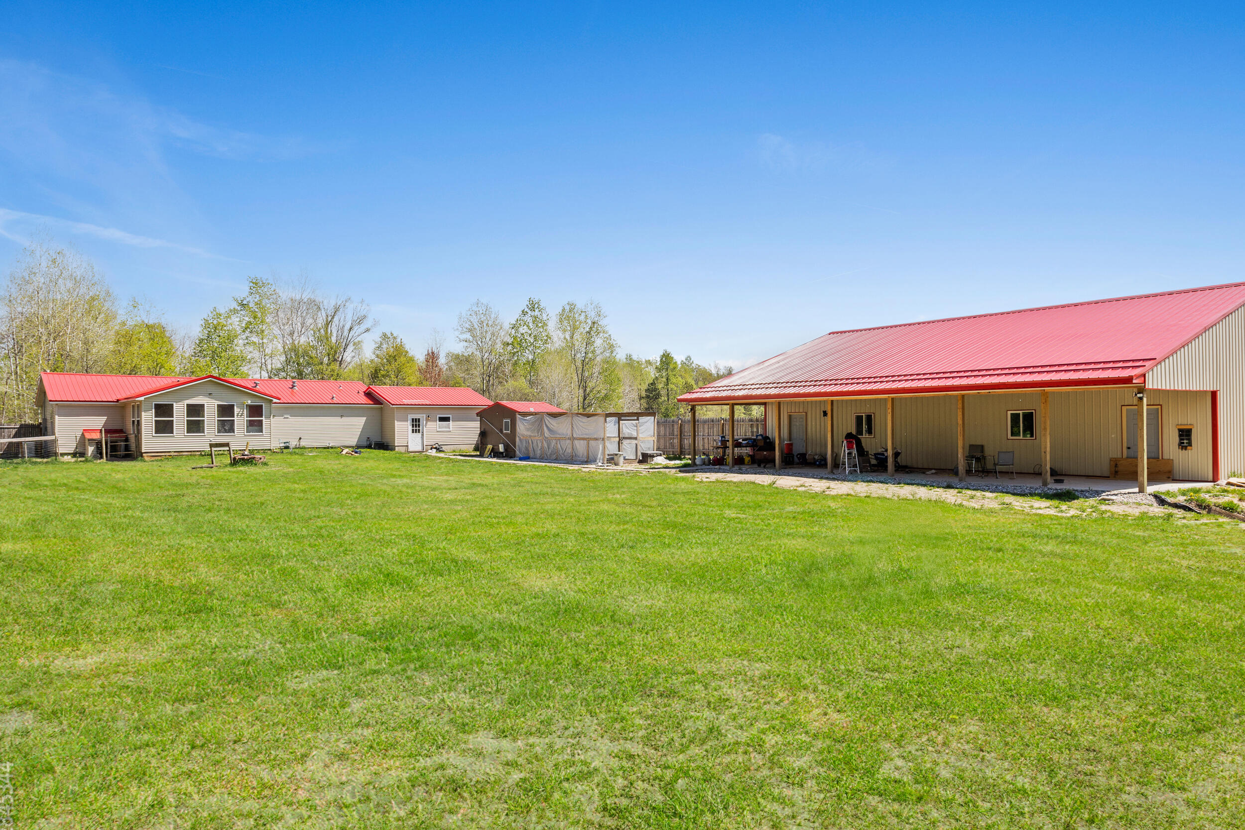 10753 South Hawkins Road Reed City, MI 49677 - Photo 7 of 41 28_a-36