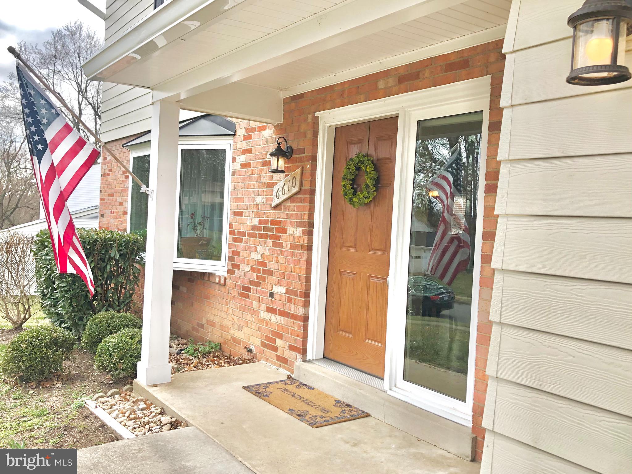 6610 Greenview Lane Springfield, VA 22152 - Photo 2 of 43 Come on in...