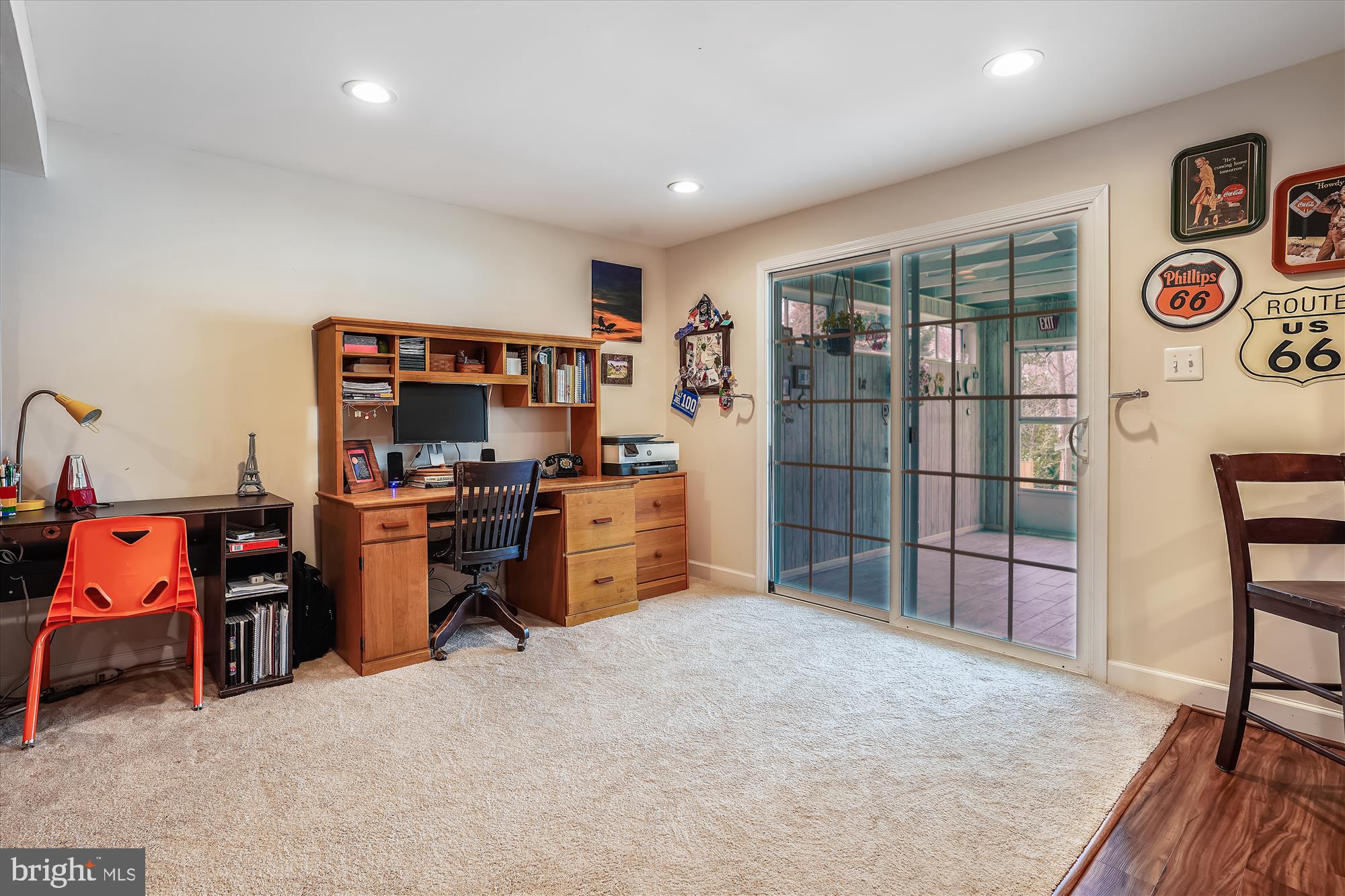 6610 Greenview Lane Springfield, VA 22152 - Photo 19 of 43 Walk out to wonderful spacious sunroom.
