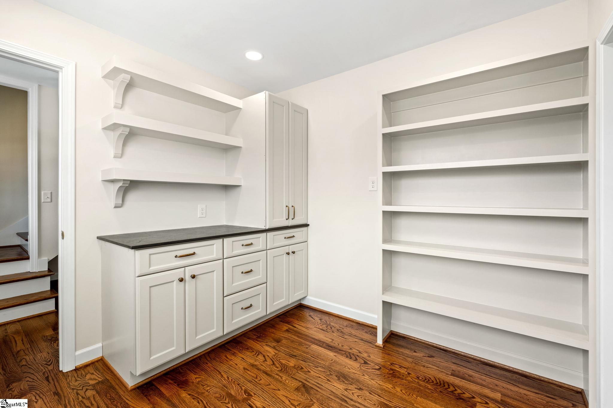 704 Hedgewood Terrace Greer, SC 29650 - Photo 11 of 28