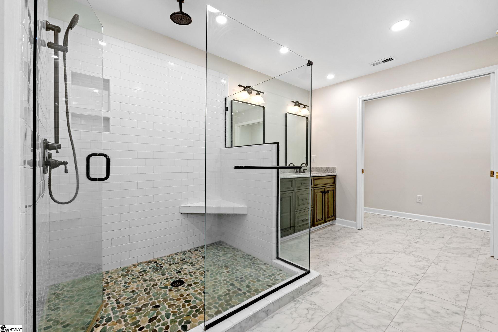 704 Hedgewood Terrace Greer, SC 29650 - Photo 21 of 28