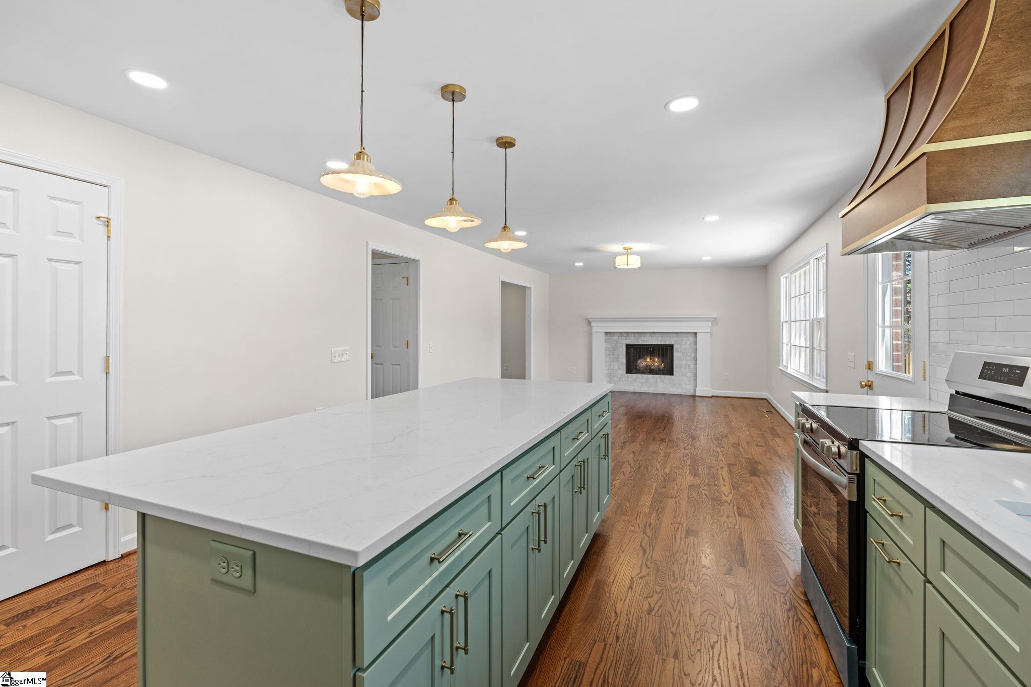 704 Hedgewood Terrace Greer, SC 29650 - Photo 9 of 28