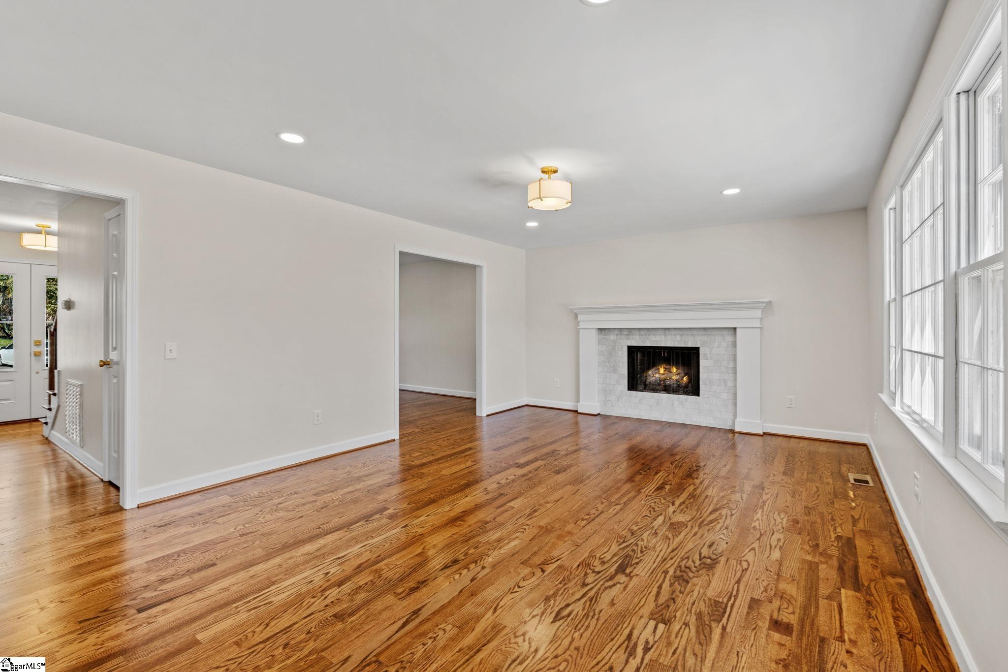 704 Hedgewood Terrace Greer, SC 29650 - Photo 10 of 28