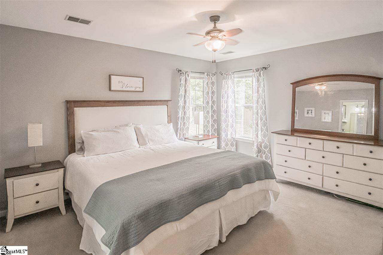 18 Renforth Road Simpsonville, SC 29681 - Photo 16 of 36 Gallery Image 16