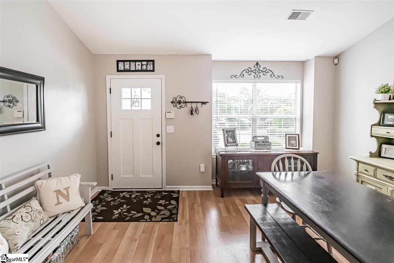 18 Renforth Road Simpsonville, SC 29681 - Photo 7 of 36 Gallery Image 7