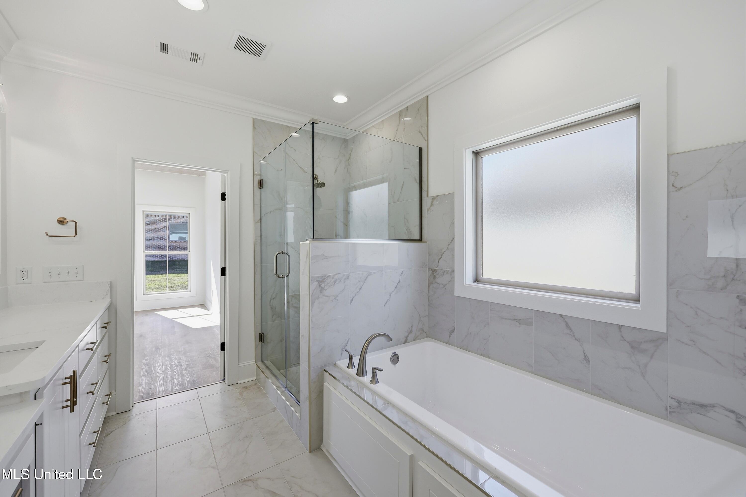 503 Harper Cove Flowood, MS 39232 - Photo 20 of 40 503 Harper Cove \ Home Tours MS (22)[128