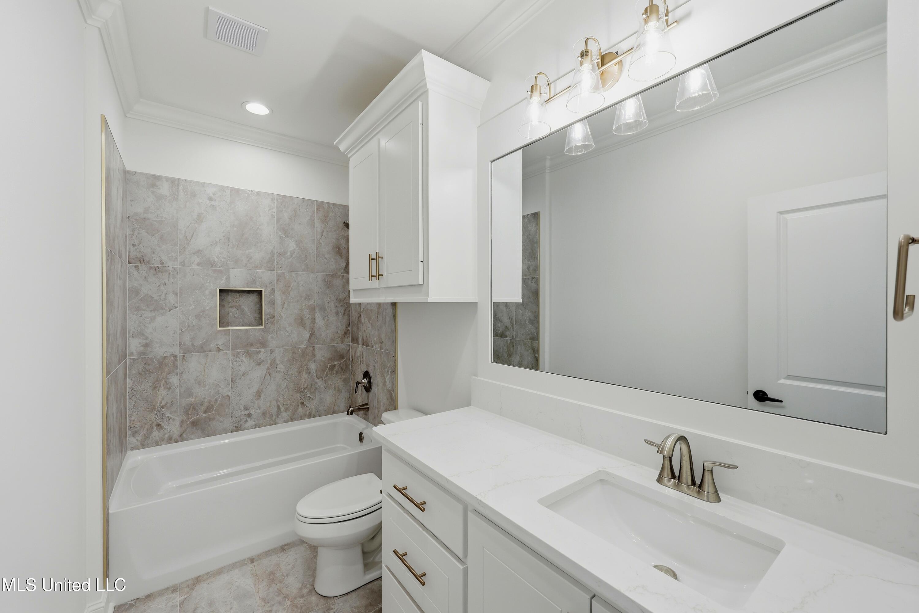 503 Harper Cove Flowood, MS 39232 - Photo 24 of 40 503 Harper Cove \ Home Tours MS (26)[128