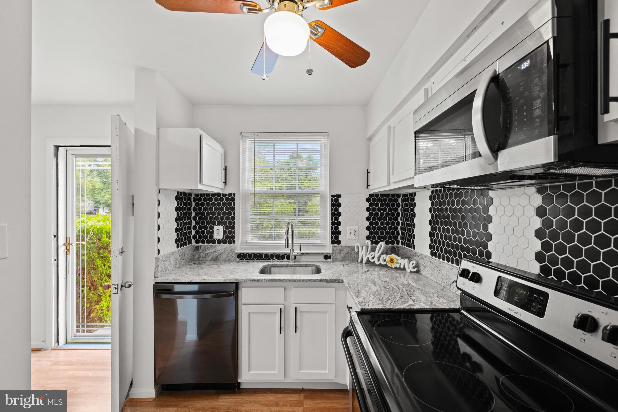 38 Ritters Ridge Court, Unit 38 Owings Mills, MD 21117 - Photo 12 of 40