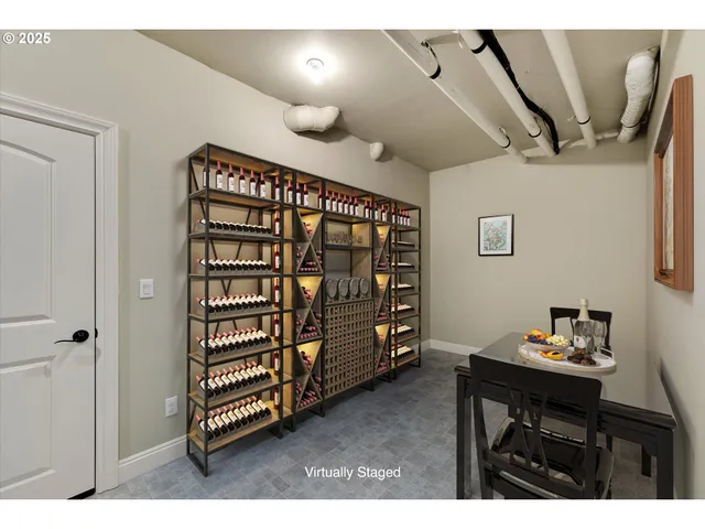 a view of a livingroom with furniture