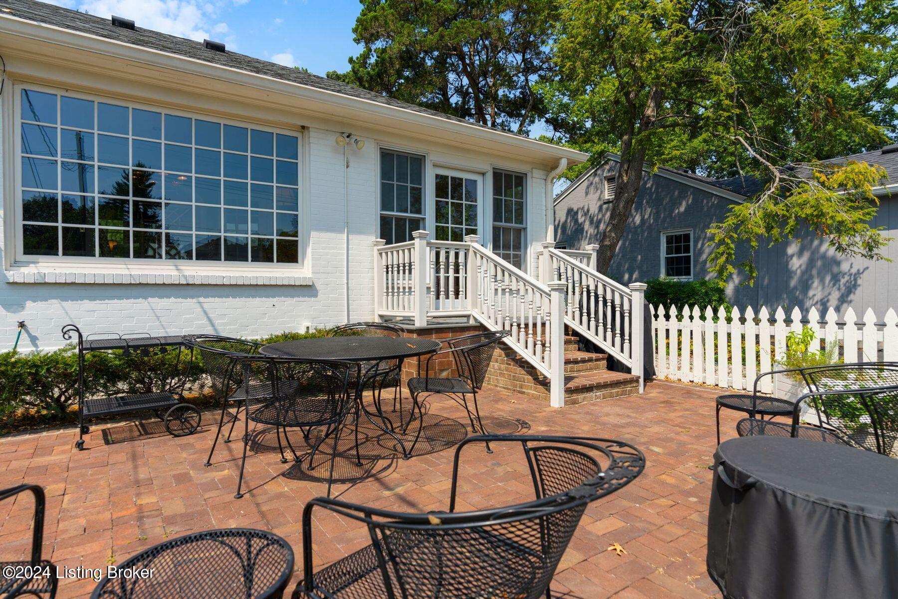 3920 Leland Road Louisville, KY 40207 - Photo 40 of 41 photo_online_040