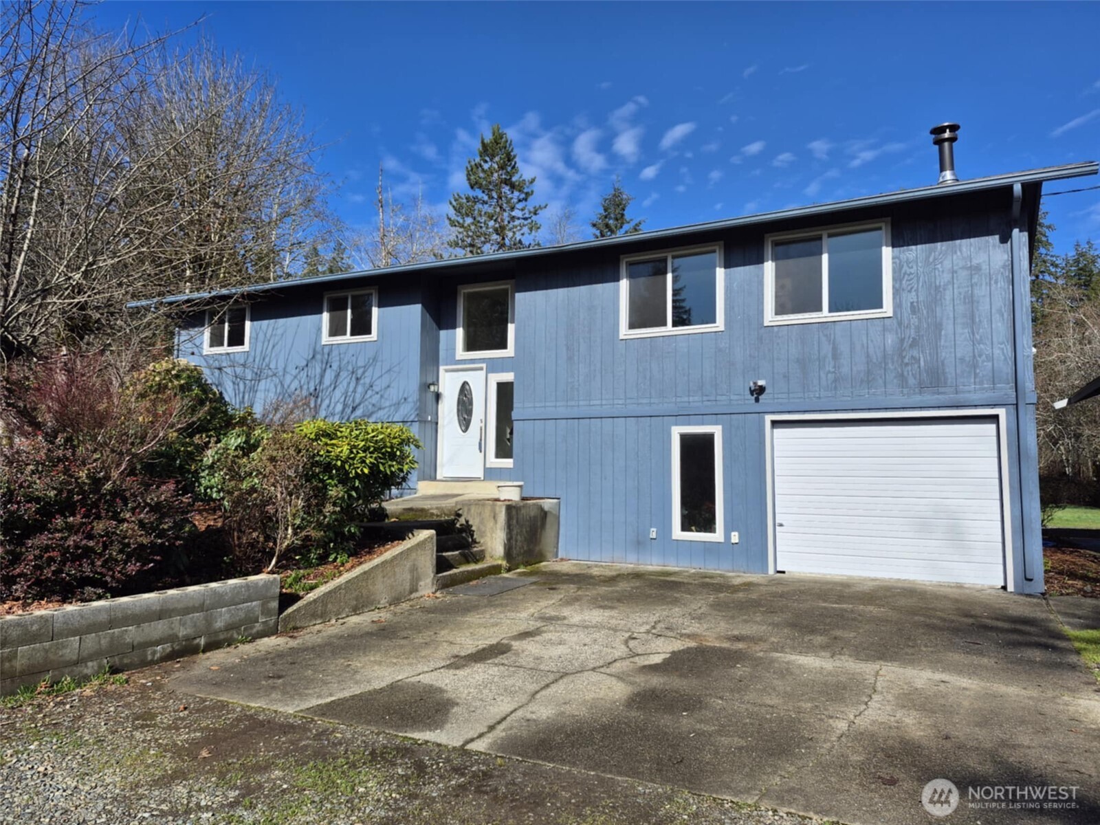2301 Southeast Arcadia Road Shelton, WA 98584 - Photo 1 of 38 Gallery Image 1