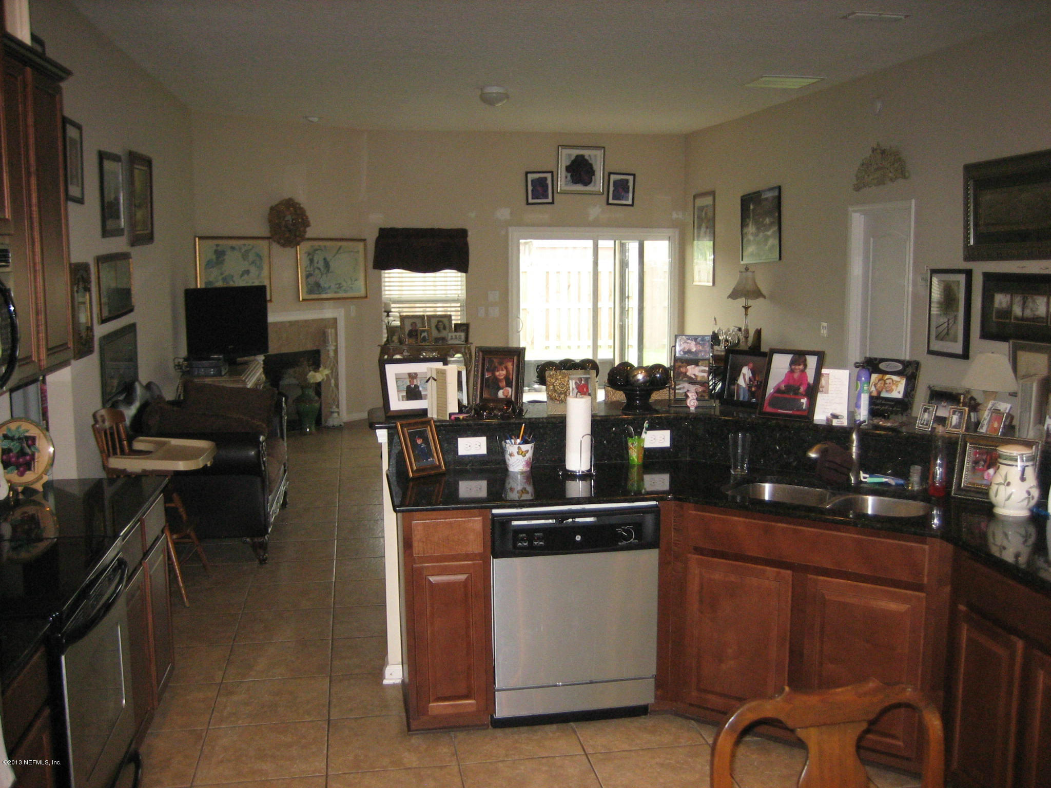 11112 Lothmore Road Jacksonville, FL 32221 - Photo 3 of 6 kitchen5